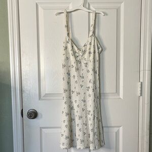 Aeropostale White and Blue Floral Midi Dress